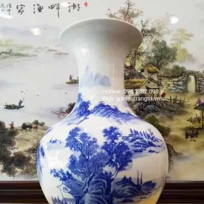 Bình Sơn Thủy vẽ tay men chàm